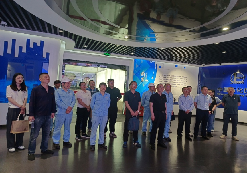 上傳2.png 上傳2.png